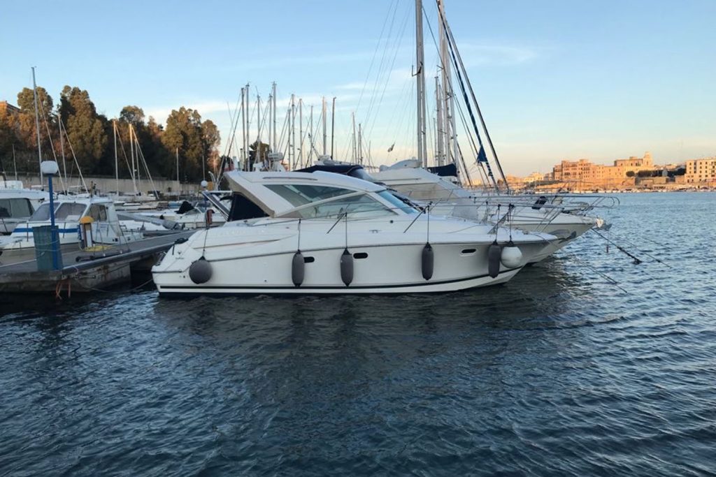 Jeanneau prestige 305 sport top cantiere danese (1)