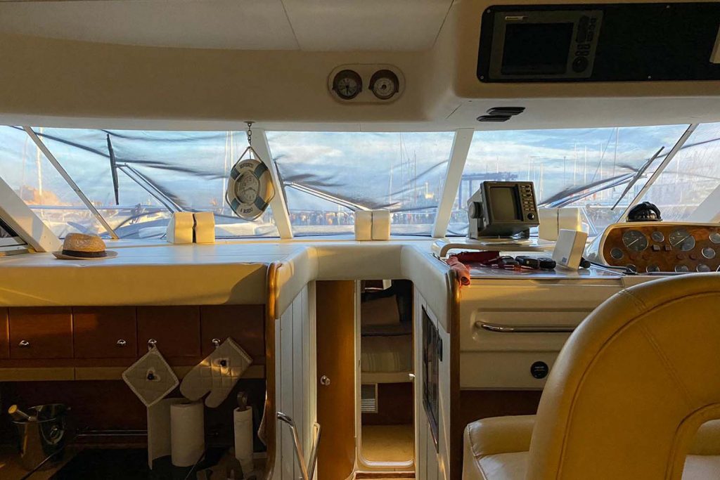 princess 500 cantiere danes (8)