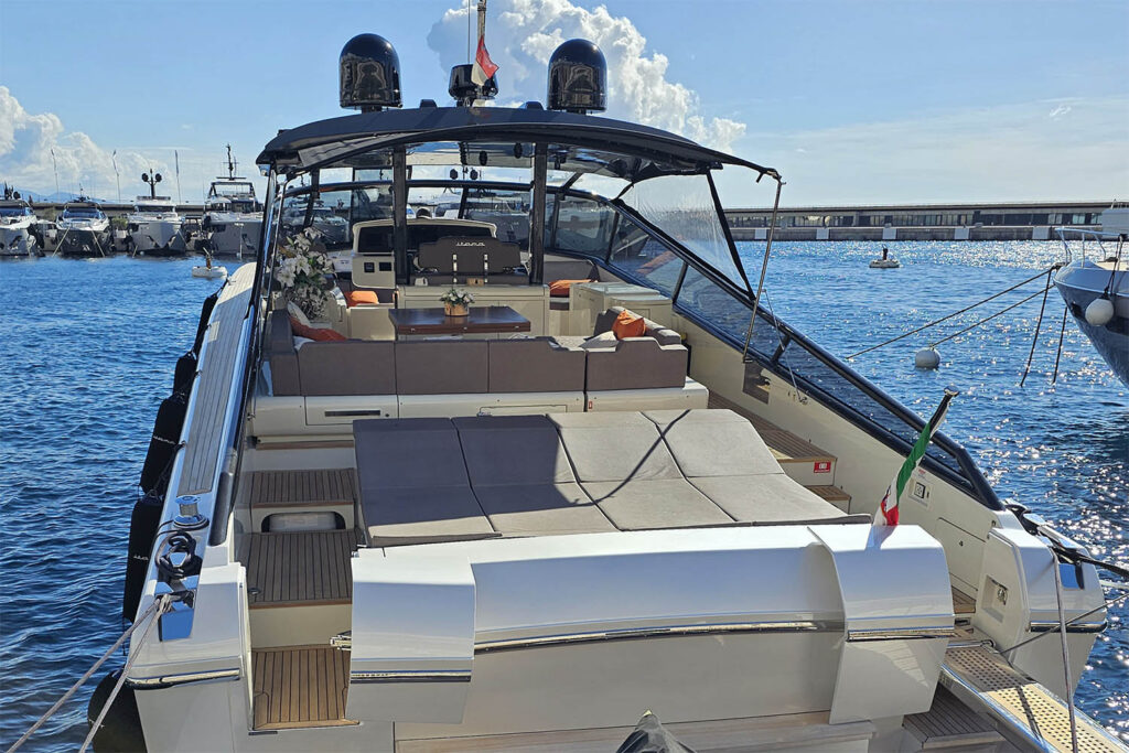 itama 75 calypso corporation (12)