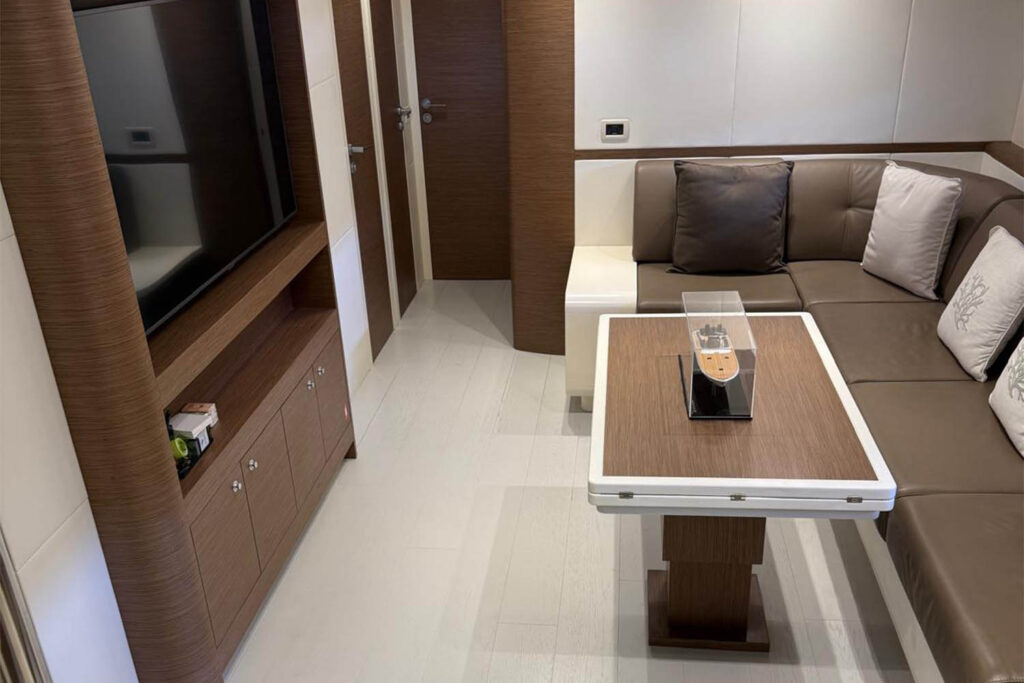 itama 75 calypso corporation (21)