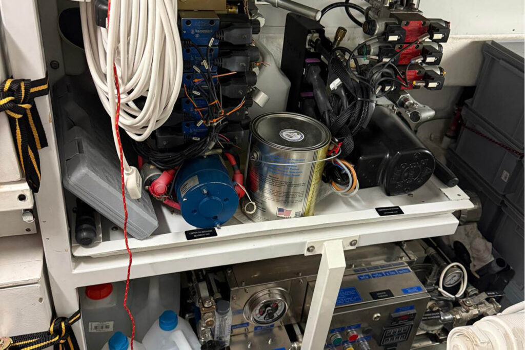 itama 75 calypso corporation (7)