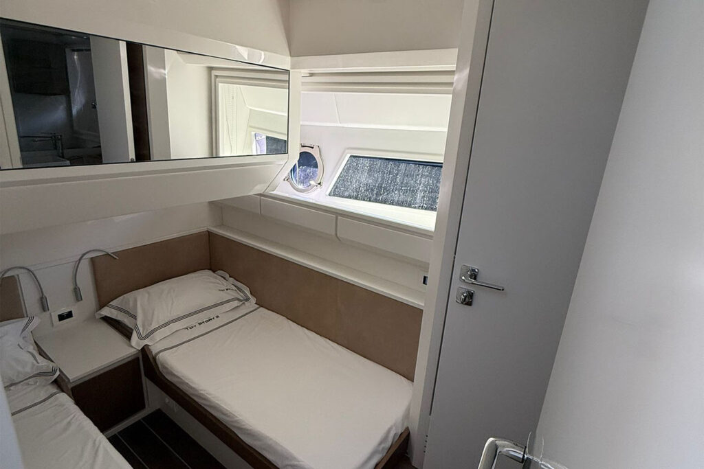 itama 62 calypso corporation (11)